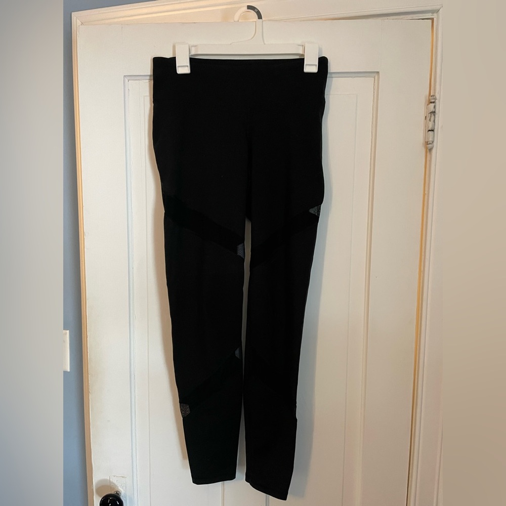 Old Navy Active black go dry leggings